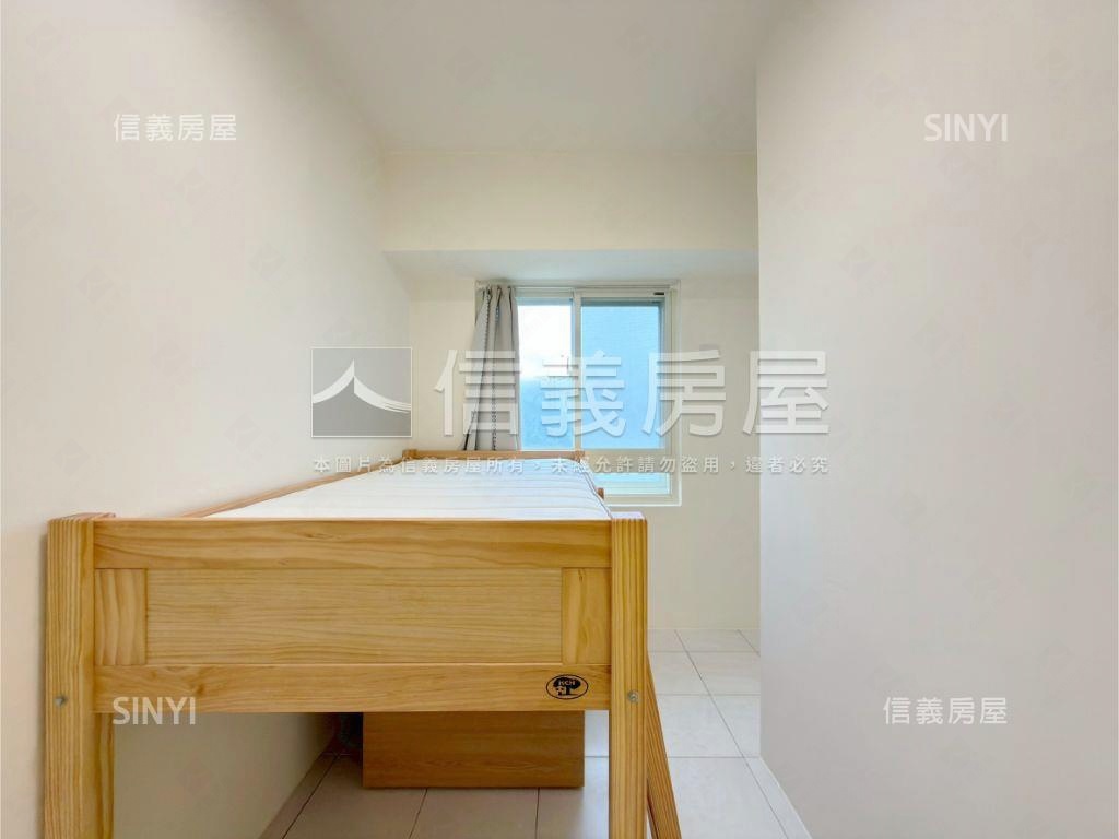 摩天鎮高樓溫馨美三房車位房屋室內格局與周邊環境