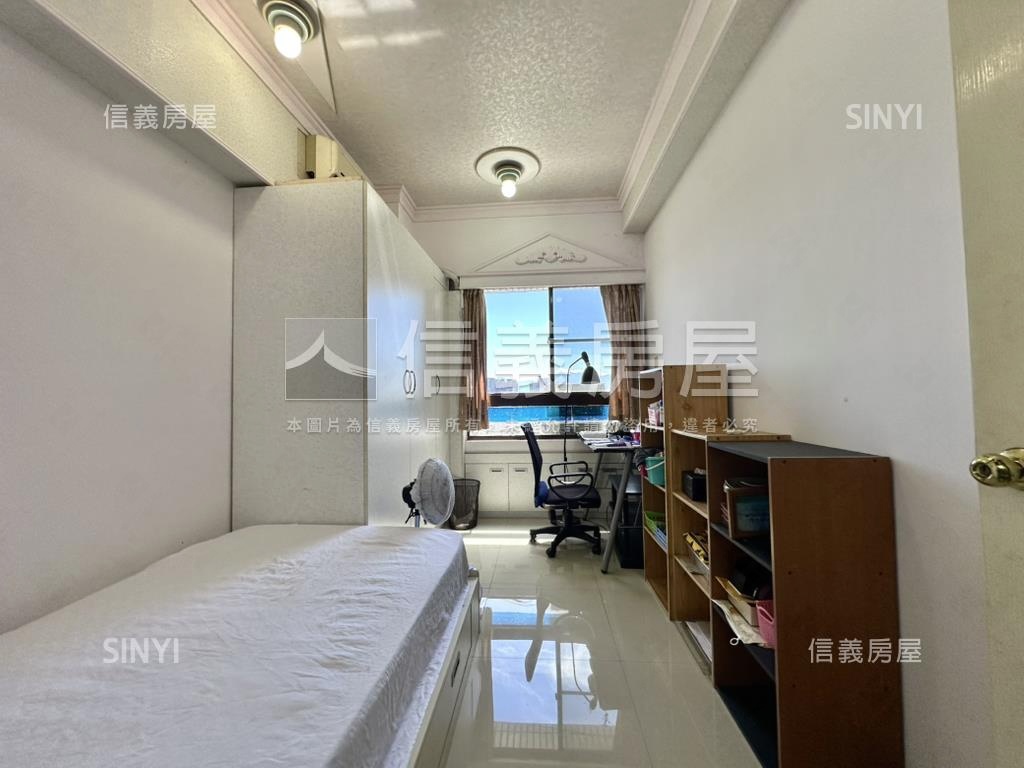 凹子底高樓景觀裝潢豪邸房屋室內格局與周邊環境