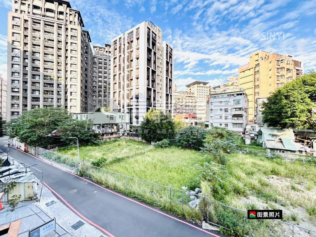 新潤朗格精美三房車位房屋室內格局與周邊環境