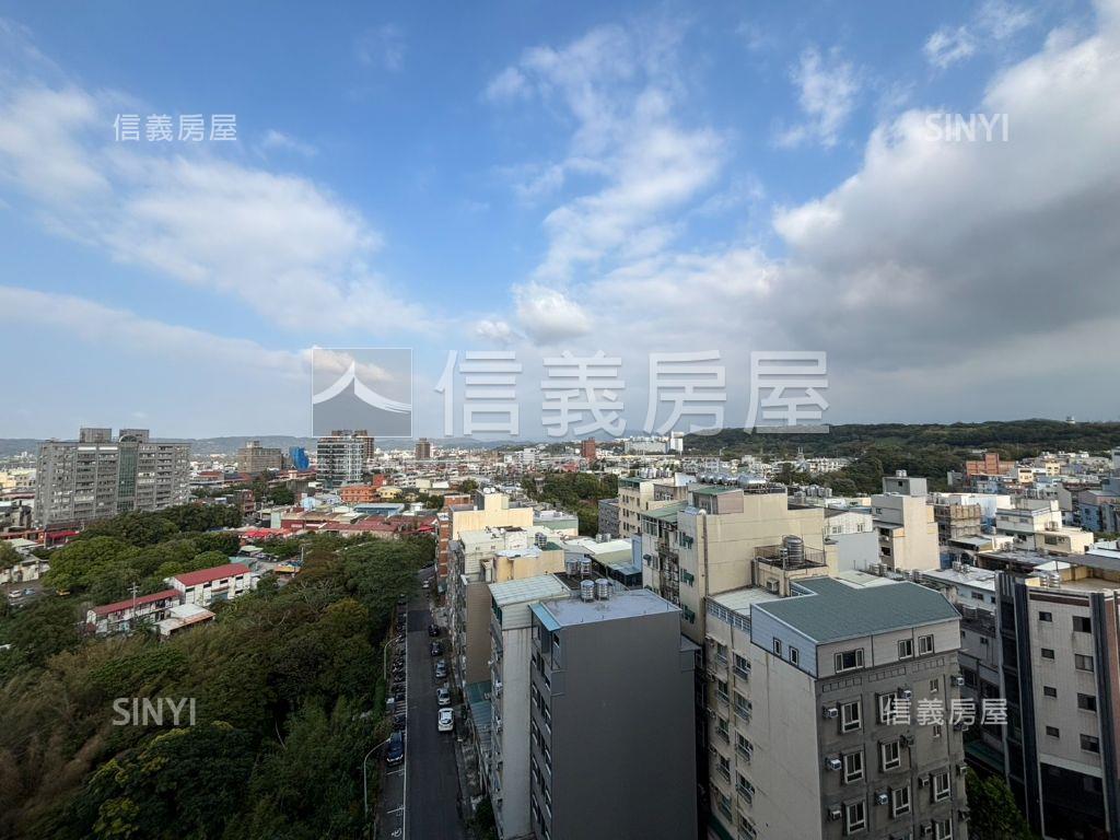 華清大四房房屋室內格局與周邊環境