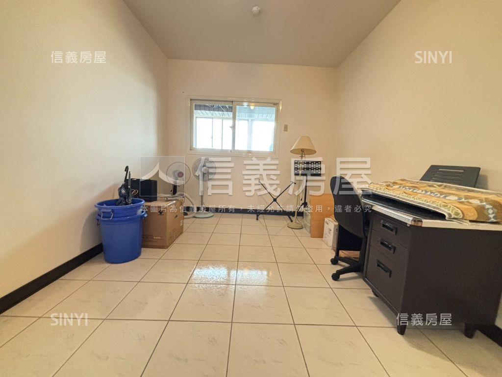 華清大四房房屋室內格局與周邊環境