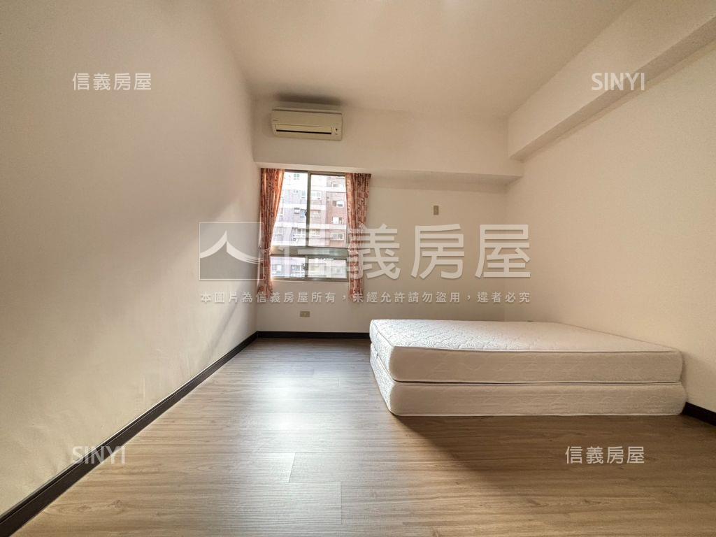 華清大四房房屋室內格局與周邊環境