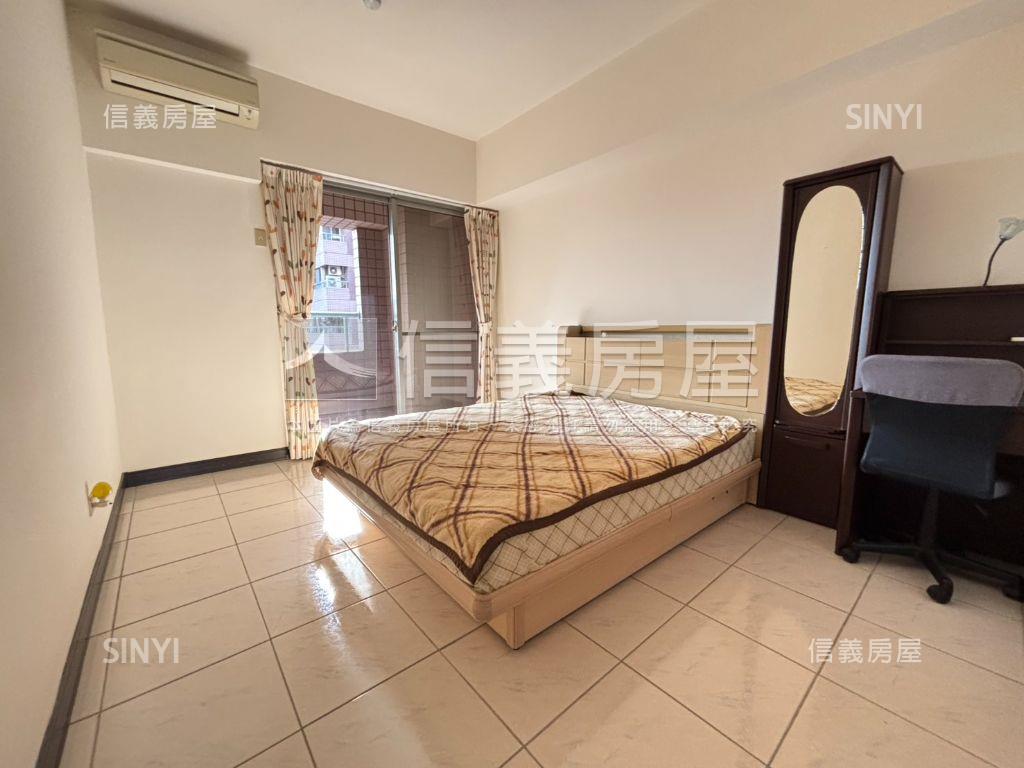 華清大四房房屋室內格局與周邊環境