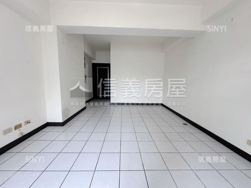 近市政府大間套房附平車位房屋室內格局與周邊環境