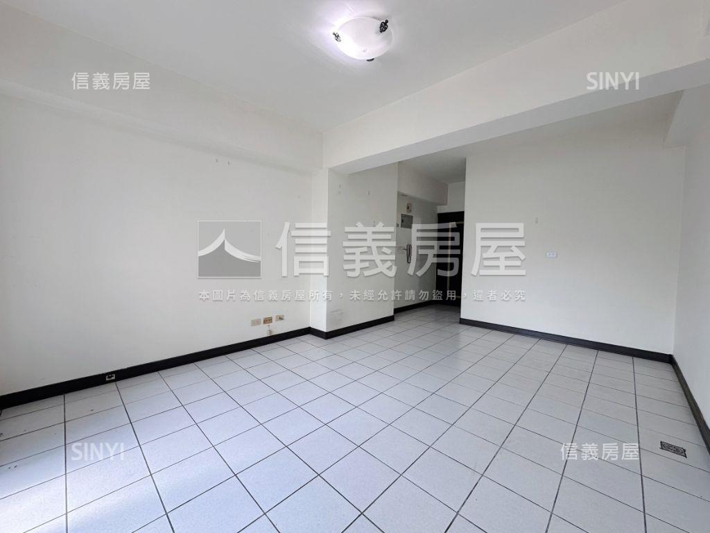 近市政府大間套房附平車位房屋室內格局與周邊環境