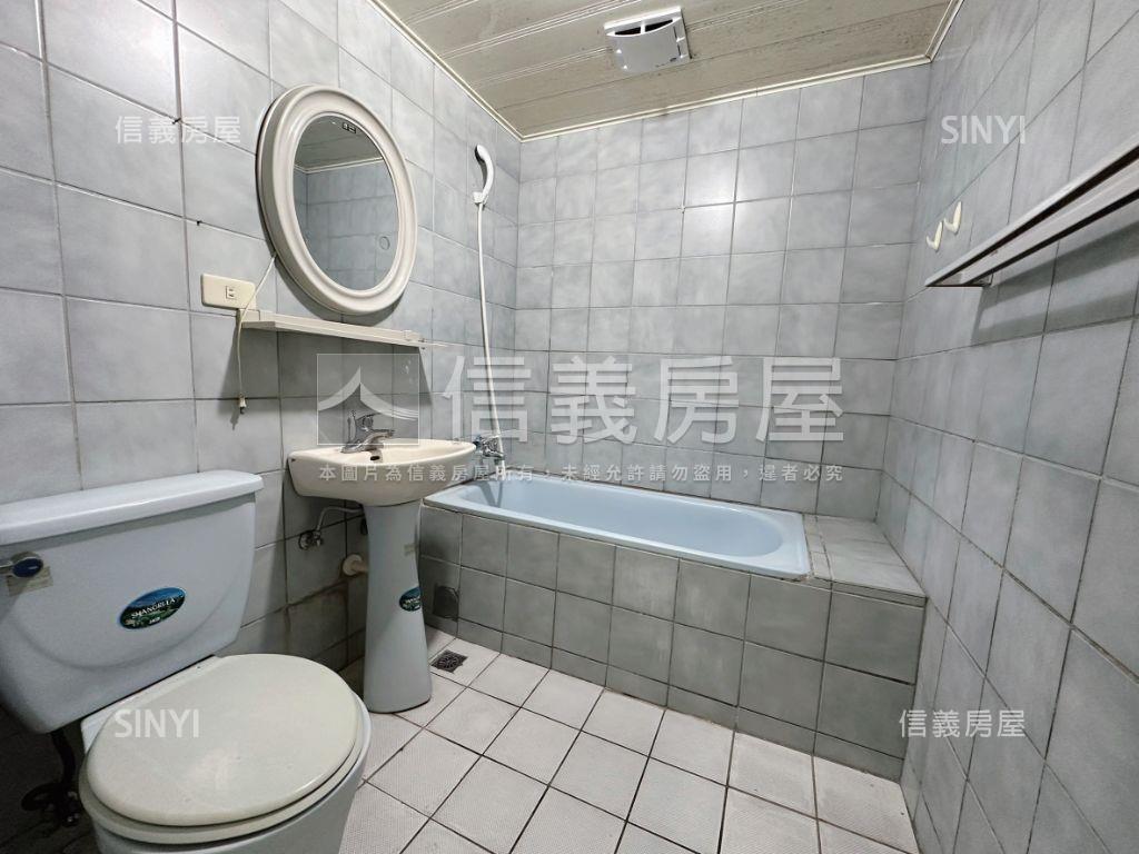 近市政府大間套房附平車位房屋室內格局與周邊環境