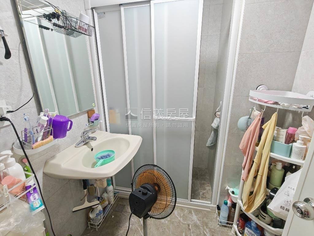 豪鎮２＋１美美靓靓宅房屋室內格局與周邊環境