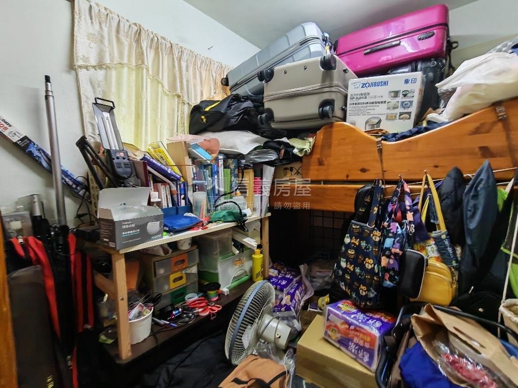 豪鎮２＋１美美靓靓宅房屋室內格局與周邊環境