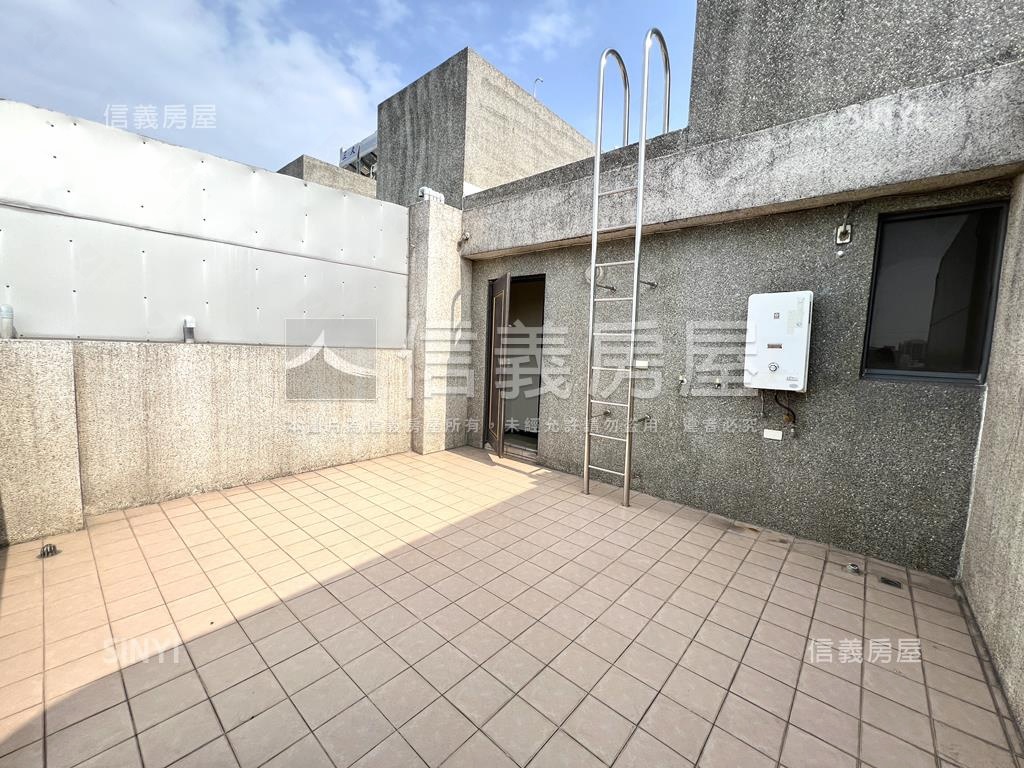鄭子寮質感明亮車墅房屋室內格局與周邊環境