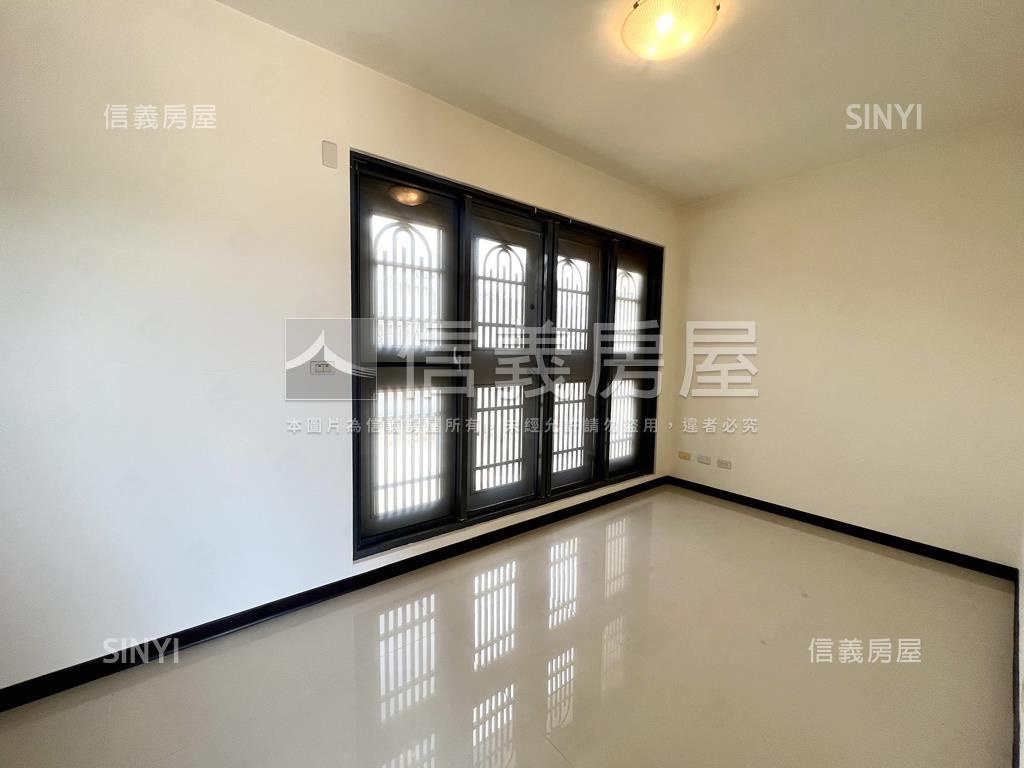 鄭子寮質感明亮車墅房屋室內格局與周邊環境