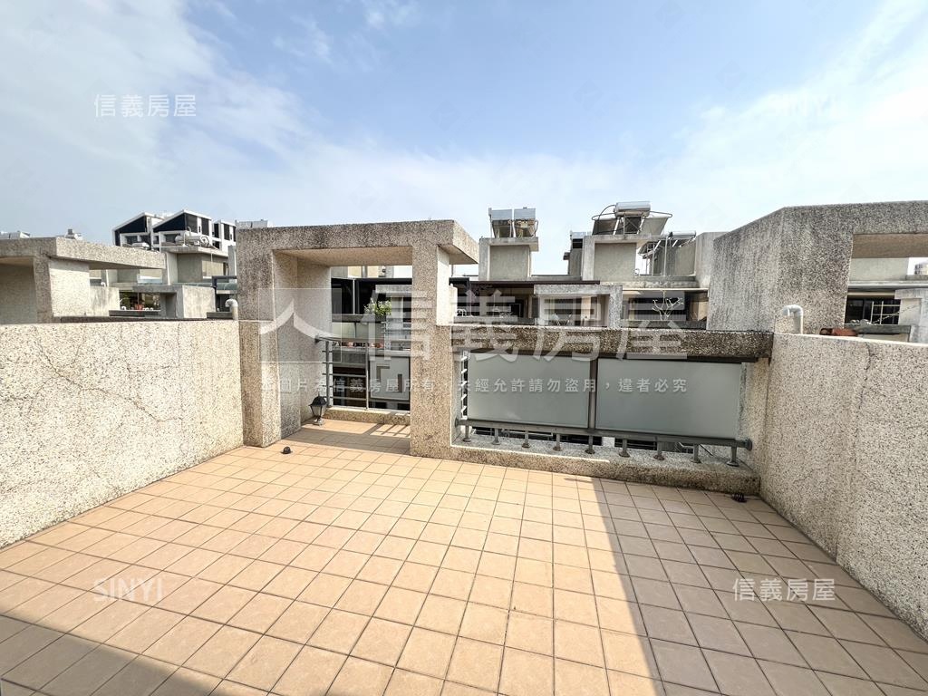 鄭子寮質感明亮車墅房屋室內格局與周邊環境