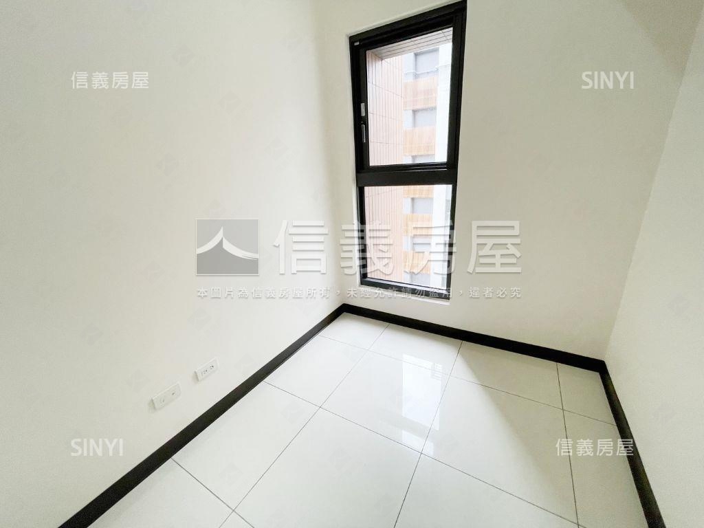 日進學Ａ１２－３房配車位房屋室內格局與周邊環境