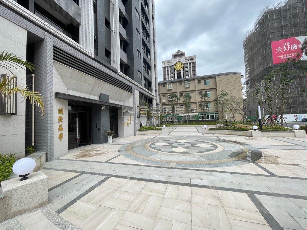 近青埔國中誠佳三房車位房屋室內格局與周邊環境
