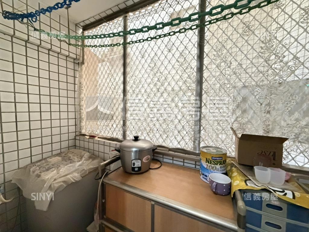 近舊社國小美套房房屋室內格局與周邊環境