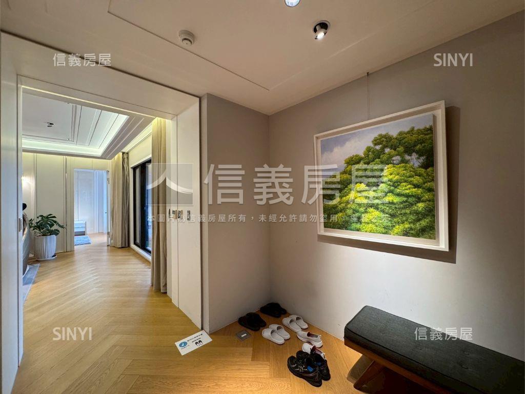 中悅皇苑・靜謐生活宅房屋室內格局與周邊環境