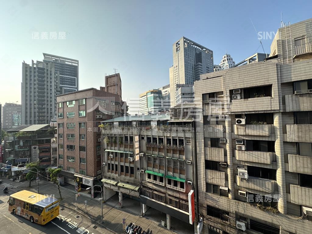 精華板橋民族路大空間房屋室內格局與周邊環境