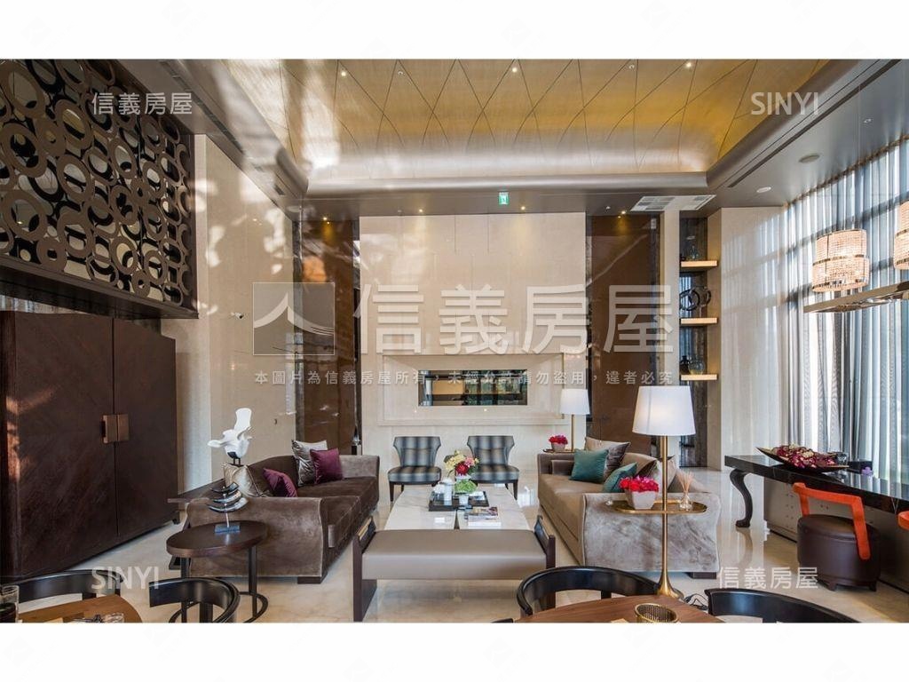 七期帝寶高樓豪邸雙平車位房屋室內格局與周邊環境