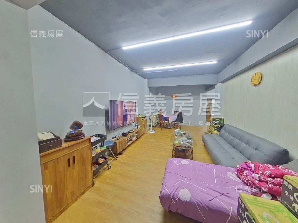 新東街方正１樓房屋室內格局與周邊環境