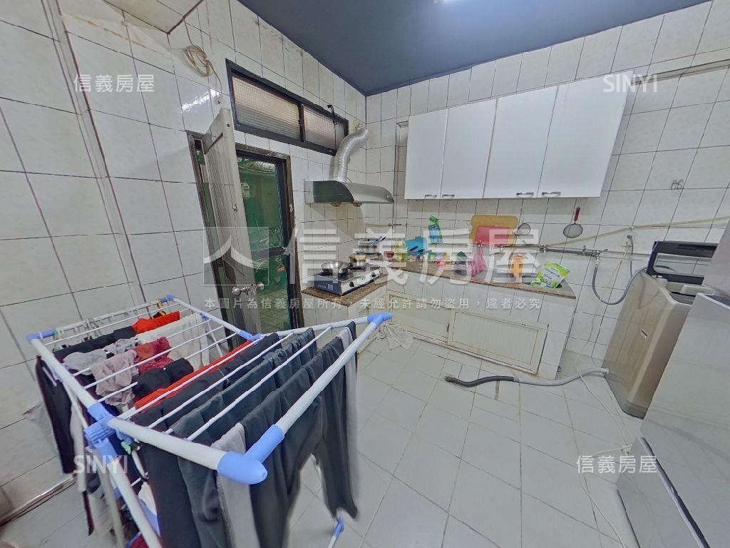 新東街方正１樓房屋室內格局與周邊環境