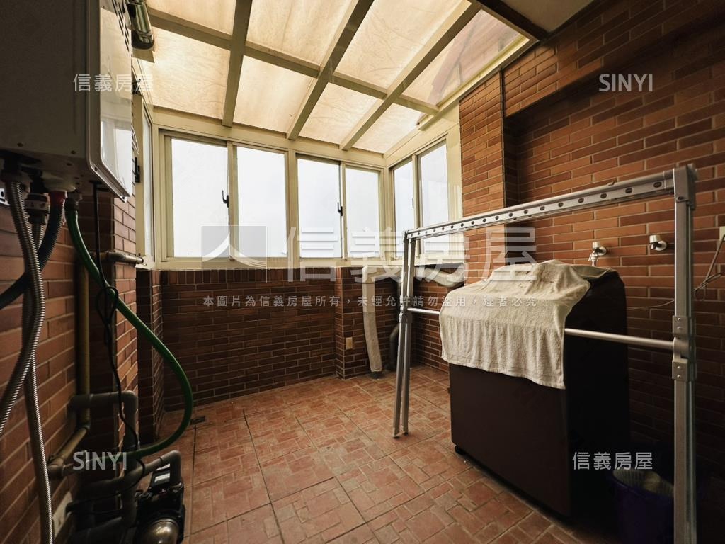 蘆竹富昌街電梯精美別墅房屋室內格局與周邊環境