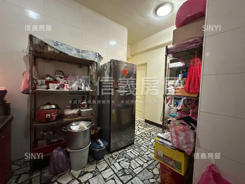 近空大靜巷首購宅房屋室內格局與周邊環境