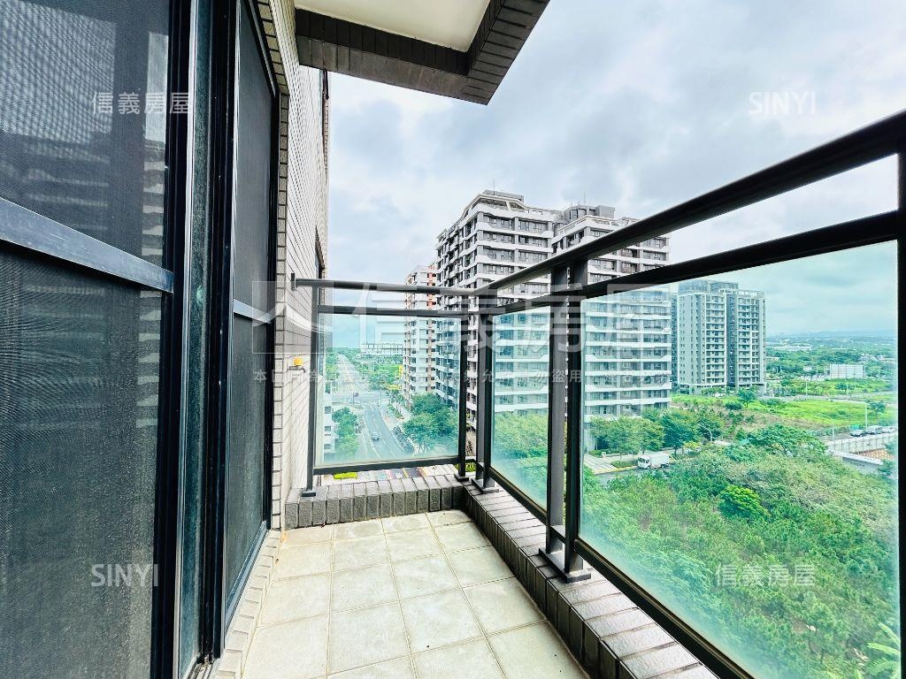 公園上璟前後陽台景觀三房房屋室內格局與周邊環境