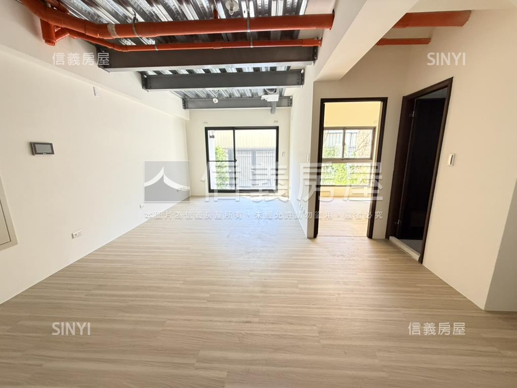 １２淳四房雙車位Ａ房屋室內格局與周邊環境