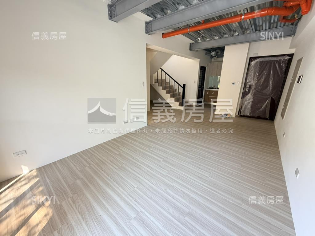 １２淳四房雙車位Ａ房屋室內格局與周邊環境