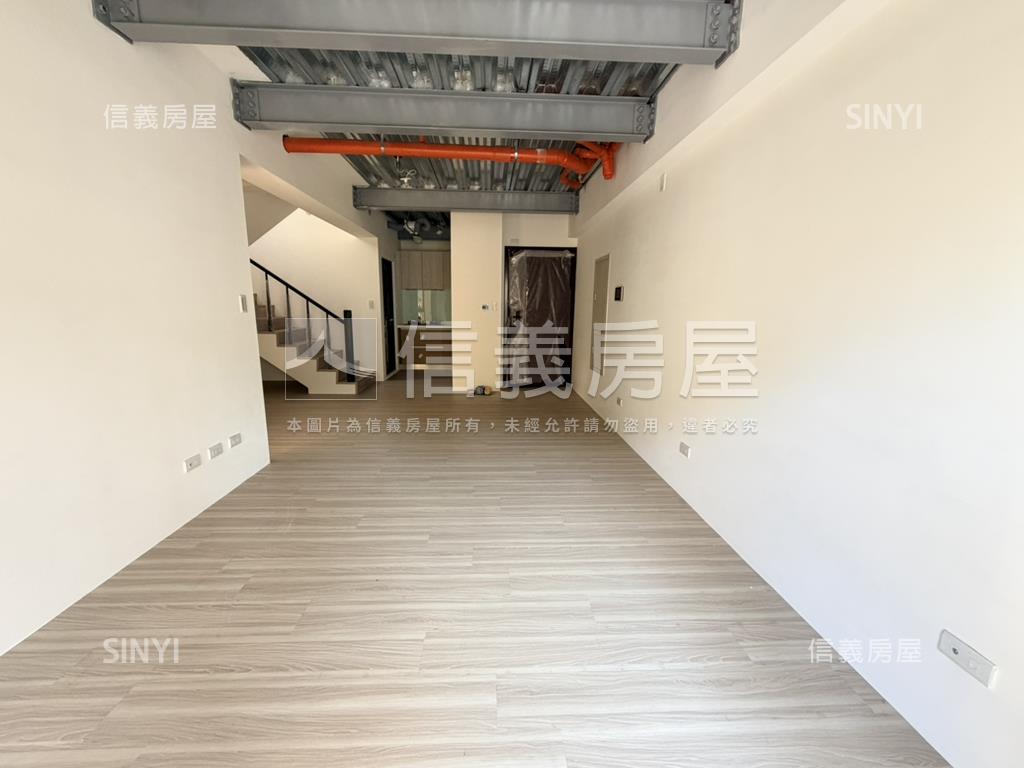 １２淳四房雙車位Ａ房屋室內格局與周邊環境