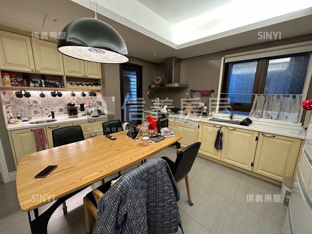 歐風綠意鋼骨新富邑房屋室內格局與周邊環境