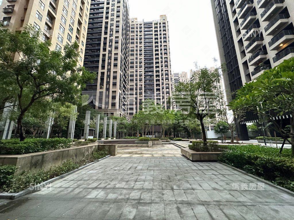 歐風綠意鋼骨新富邑房屋室內格局與周邊環境