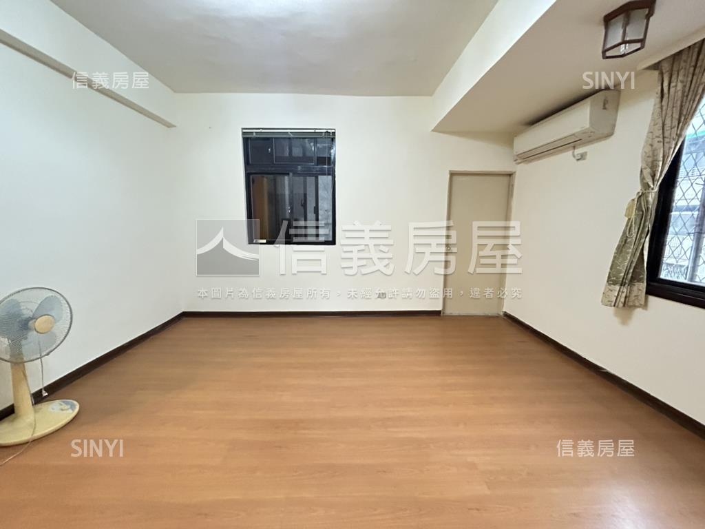 正景華街黃金公寓三樓房屋室內格局與周邊環境