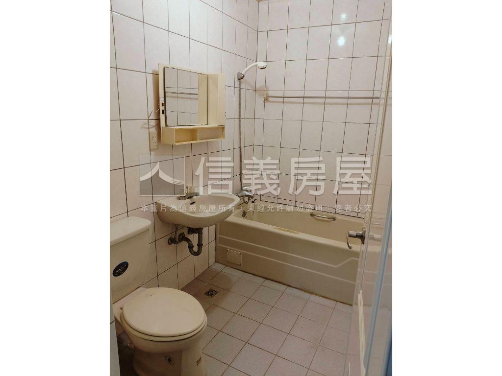 正景華街黃金公寓三樓房屋室內格局與周邊環境