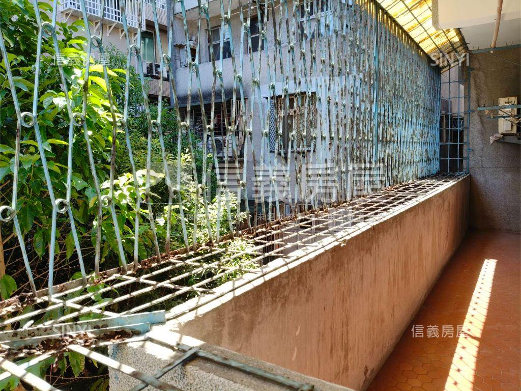 正景華街黃金公寓三樓房屋室內格局與周邊環境
