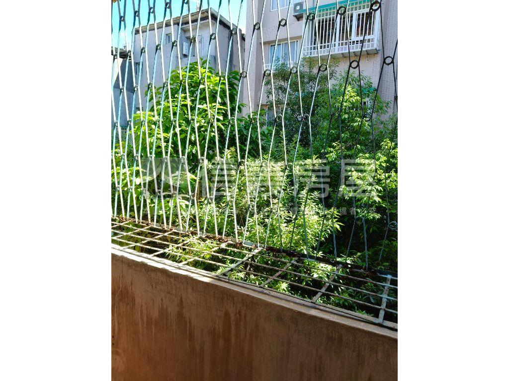 正景華街黃金公寓三樓房屋室內格局與周邊環境