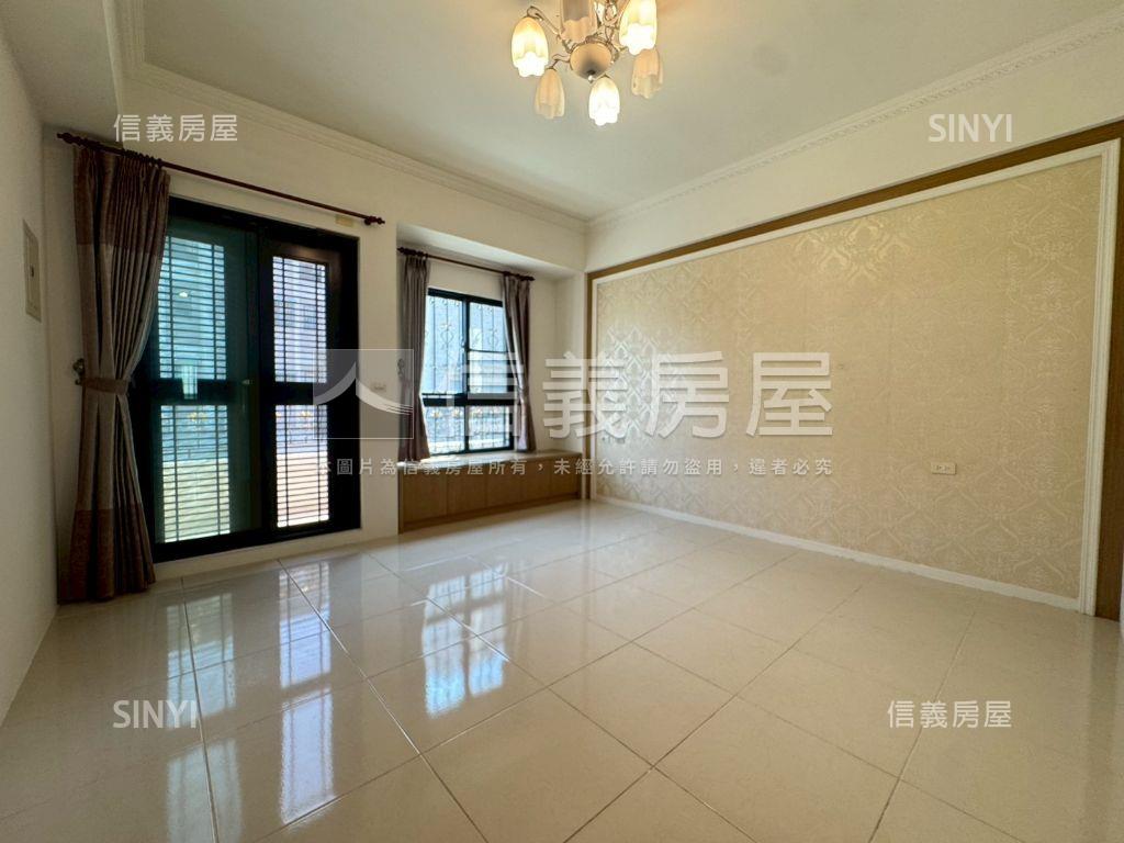 鄰近九份子屋況好讚透天！房屋室內格局與周邊環境