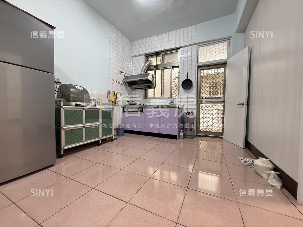 首購！首選！忠貞大３房！房屋室內格局與周邊環境