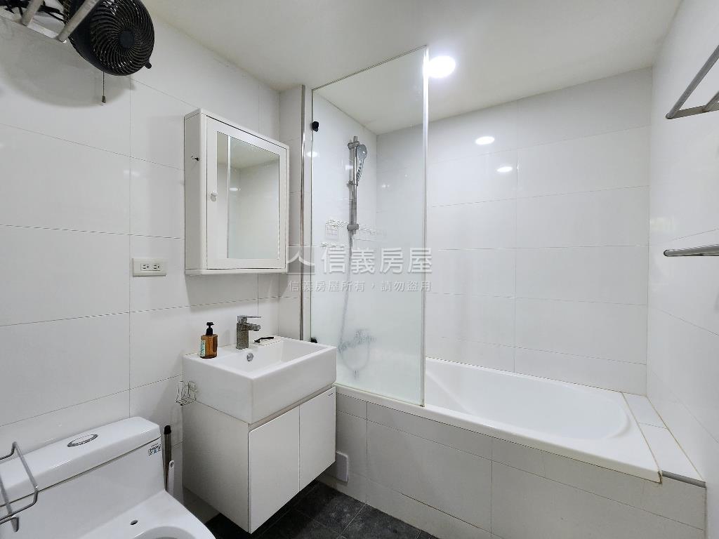 天母美裝公寓三樓房屋室內格局與周邊環境