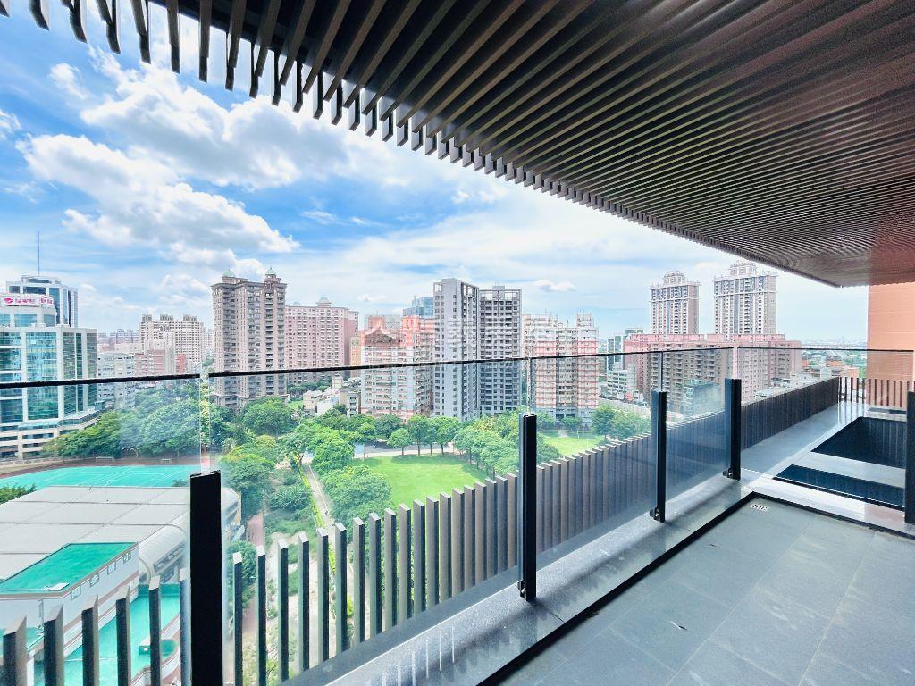昭揚大器景觀美屋房屋室內格局與周邊環境
