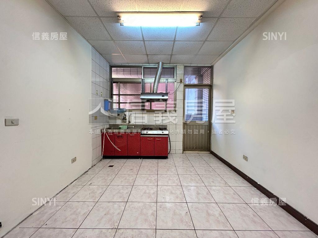 鐵路街臨路透店房屋室內格局與周邊環境