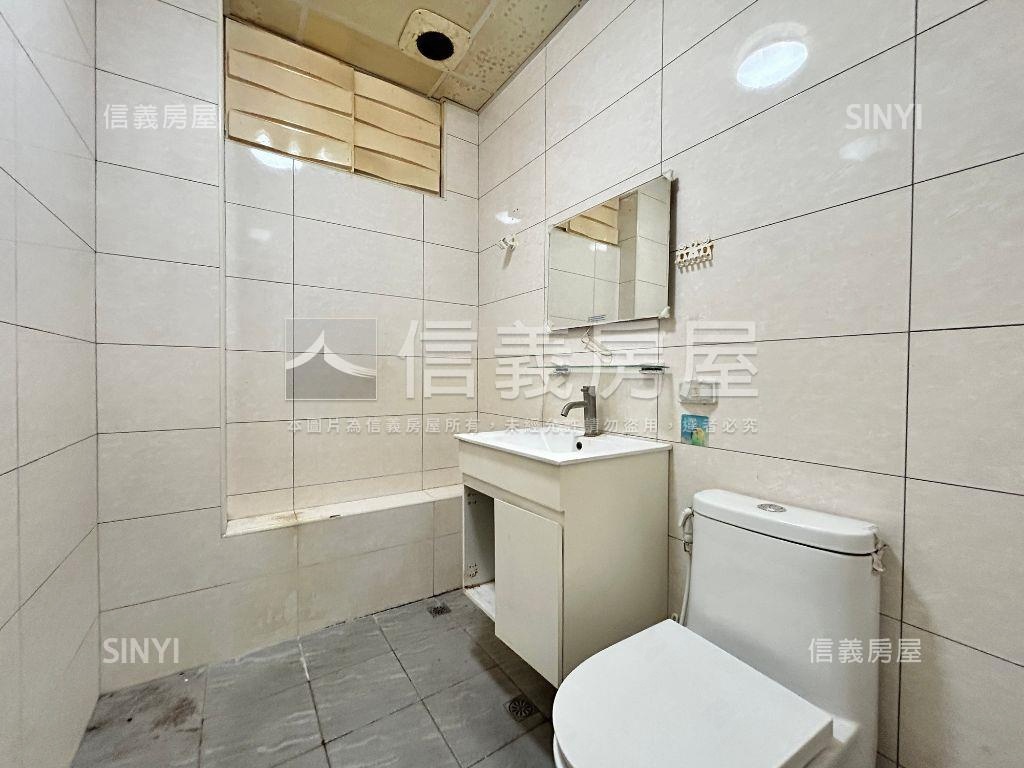 鐵路街臨路透店房屋室內格局與周邊環境