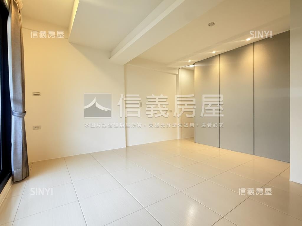 大橋國中！傳統美裝潢車墅房屋室內格局與周邊環境