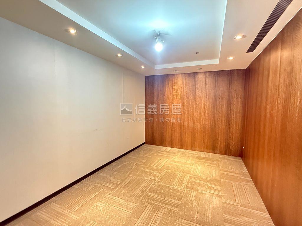 敦南林蔭樹海★頂級純辦房屋室內格局與周邊環境