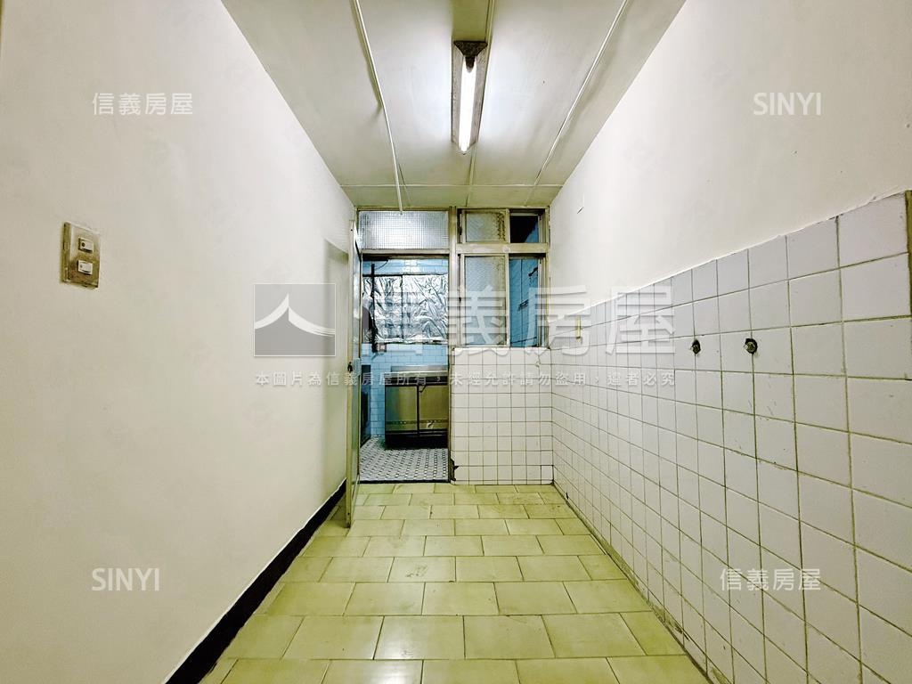 【專任】天祥邊間方正二樓房屋室內格局與周邊環境