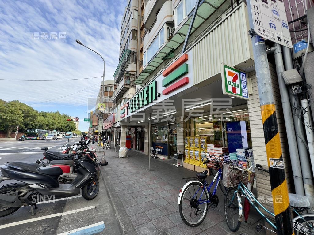 圓山捷運華廈方正三房房屋室內格局與周邊環境