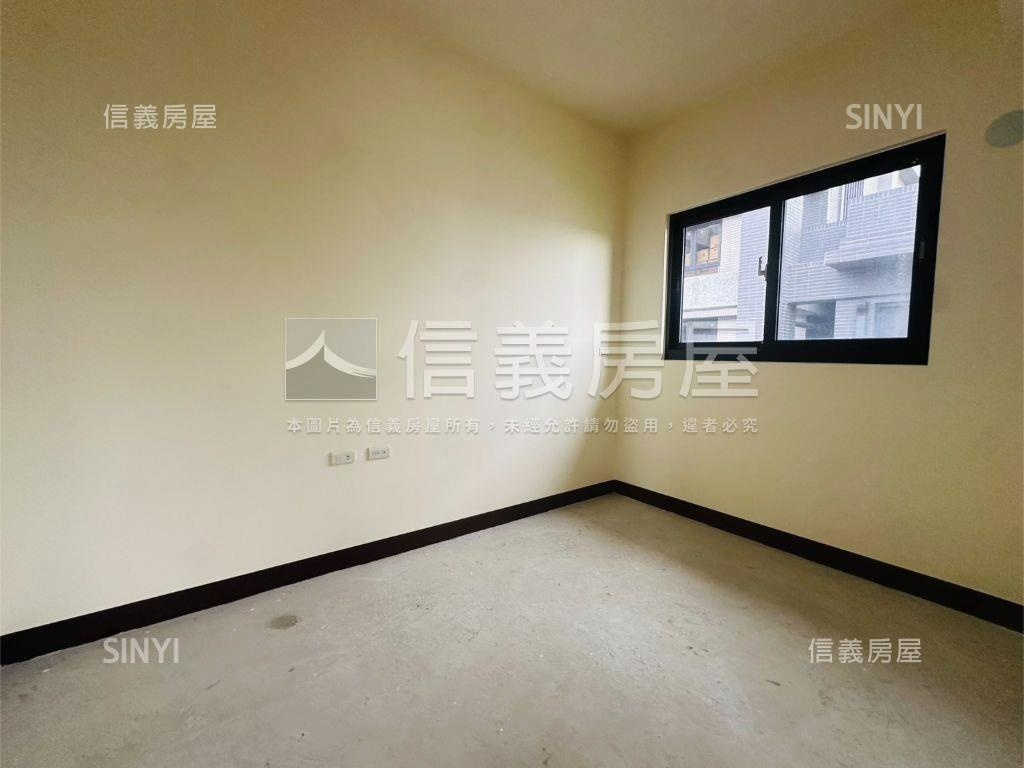 青埔高樓青茵悅大兩房車位房屋室內格局與周邊環境