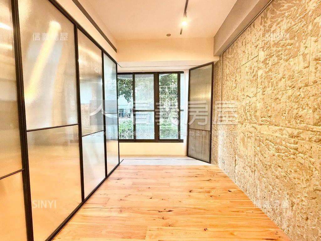 雙敦復源新城挑高住辦房屋室內格局與周邊環境