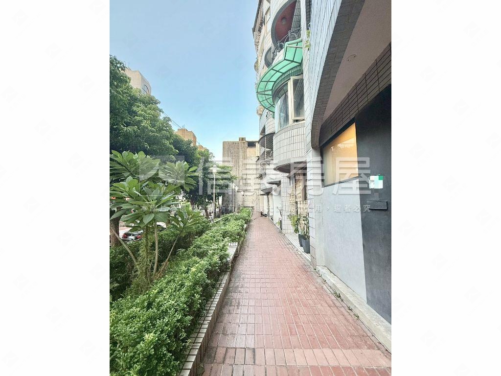 雙敦復源新城挑高住辦房屋室內格局與周邊環境