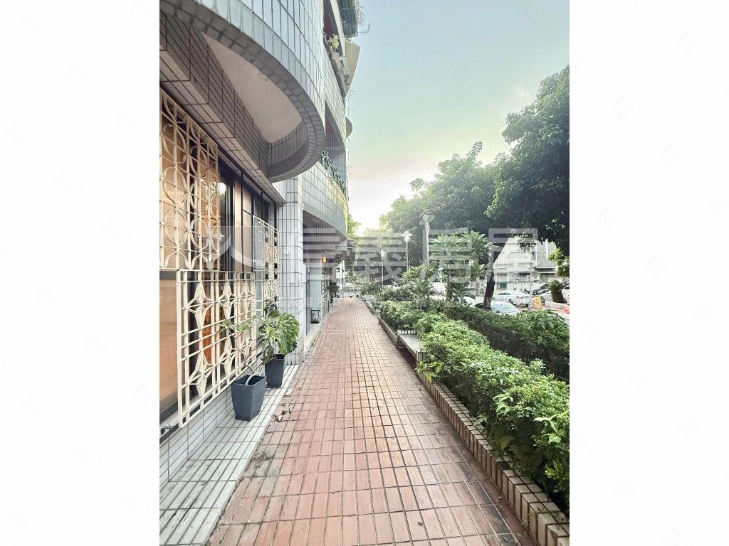 雙敦復源新城挑高住辦房屋室內格局與周邊環境