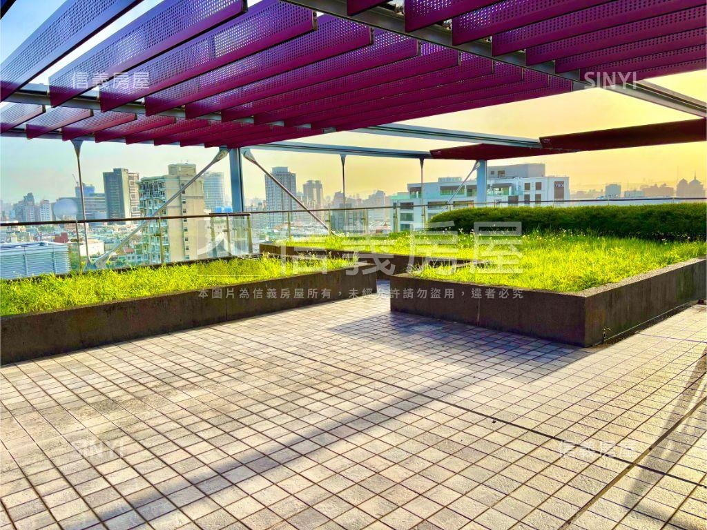 欣翰士林官邸樓中樓豪辦房屋室內格局與周邊環境
